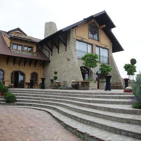 بلغراد Garni Hotel Chicha - Winery Skrbic المظهر الخارجي الصورة