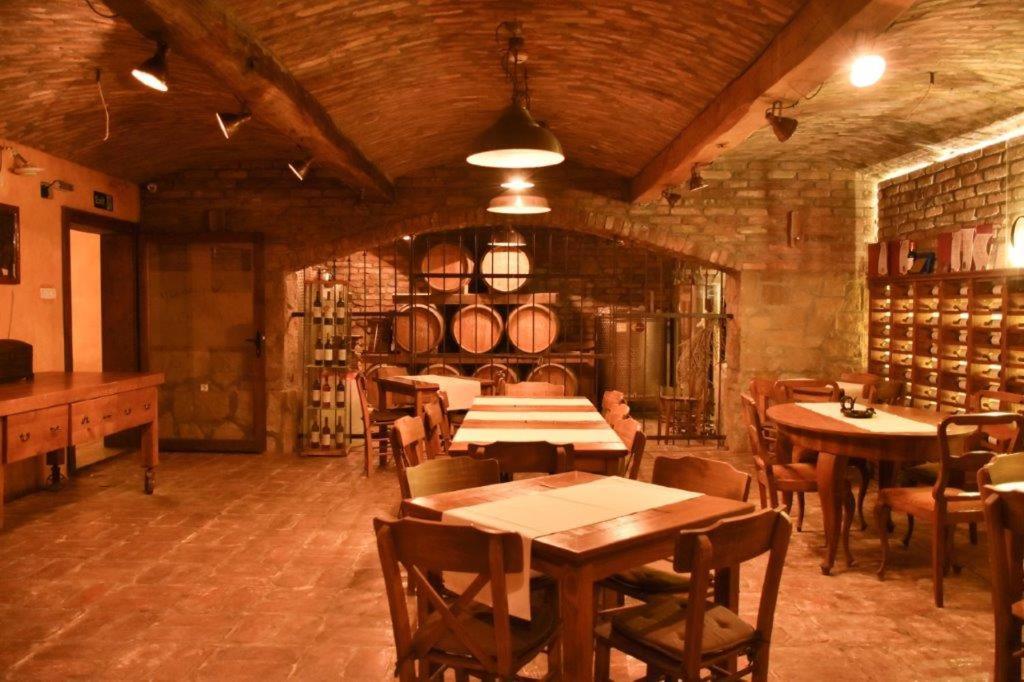 بلغراد Garni Hotel Chicha - Winery Skrbic المظهر الخارجي الصورة